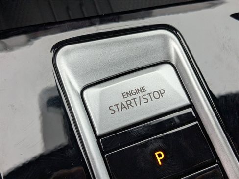 New 2026 Volkswagen Atlas Cross Sport SEL Premium R-Line image 31