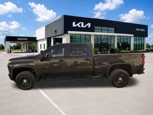 Used 2022 Chevrolet Silverado 3500 W/T w/ Gooseneck/5TH Wheel Package AWD/4WD image 8