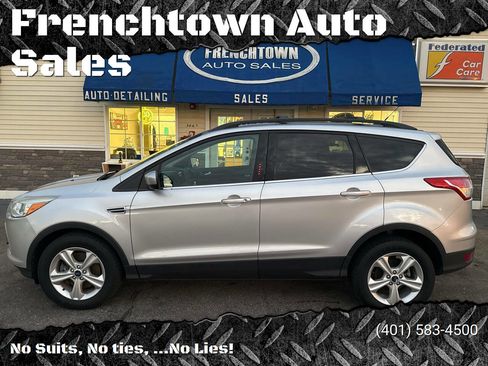 Used 2014 Ford Escape SE w/ Equipment Group 201A image 1