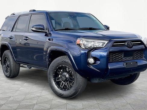 Used 2020 Toyota 4Runner SR5 Premium image 1