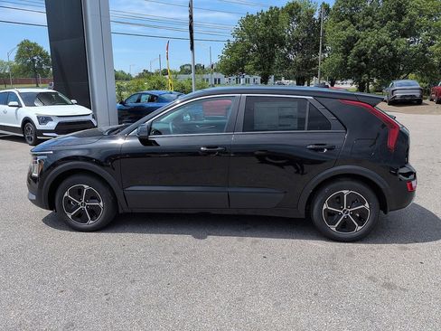 New 2026 Kia Niro LX FWD image 4