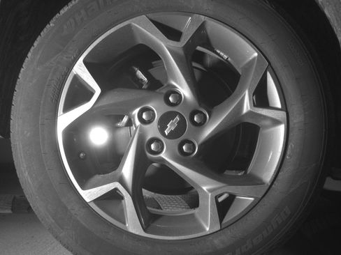 Used 2025 Chevrolet Trax LT w/ LT Convenience Package FWD image 15