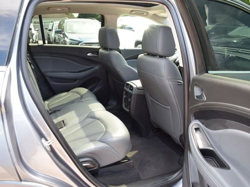Used 2020 Buick Envision Essence w/ Experience Buick Package FWD image 39