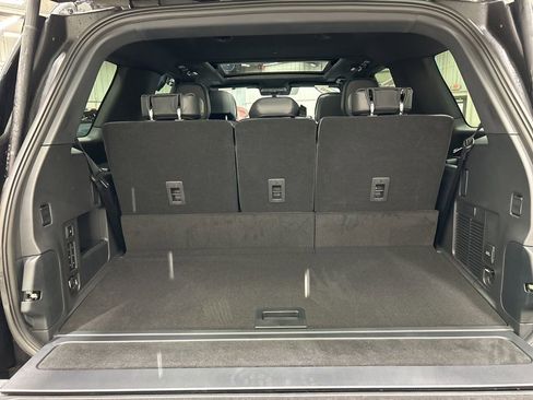 New 2026 Lincoln Navigator Reserve w/ Jet Appearance Package AWD/4WD image 34