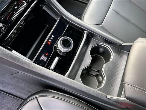 New 2025 Jeep Grand Cherokee Limited w/ Trailer Tow Package image 8