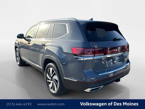 New 2026 Volkswagen Atlas SEL image 4