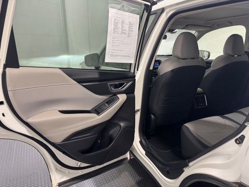 Used 2019 Subaru Forester Premium image 26
