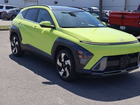 Used 2024 Hyundai Kona Limited FWD image 7