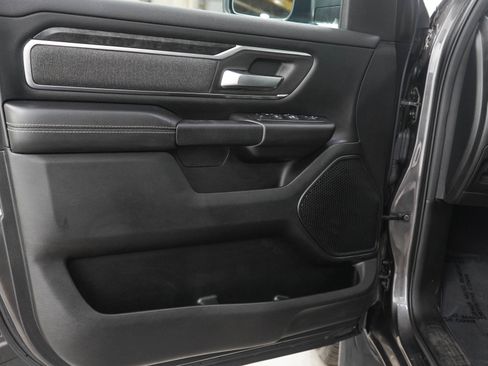 Used 2019 RAM 1500 Big Horn AWD/4WD image 17