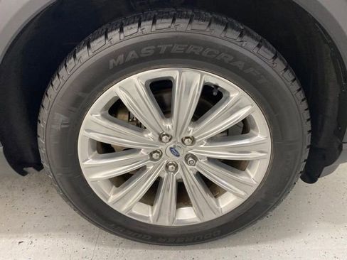 Used 2020 Ford Explorer Limited w/ Class III Trailer Tow Package image 8