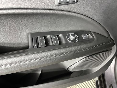 Used 2025 Alfa Romeo Stelvio Sprint w/ Veloce Package image 16