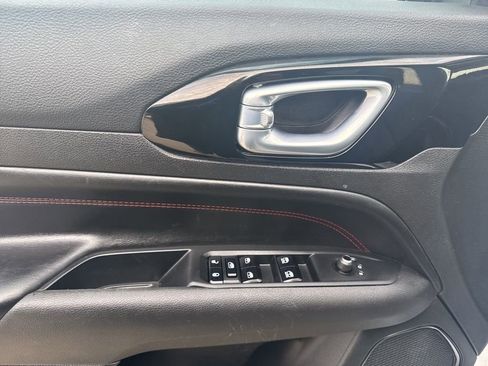 Used 2023 Jeep Compass Trailhawk w/ Trailhawk Convenience Group image 23