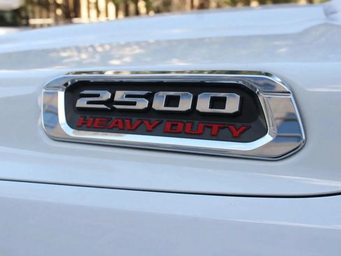 Used 2024 RAM 2500 Big Horn AWD/4WD image 12