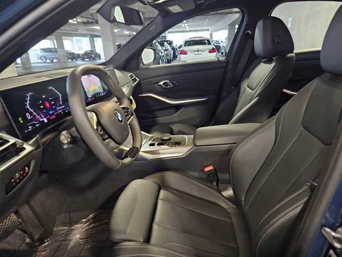 Used 2025 BMW 330i xDrive Sedan w/ Convenience Package image 34