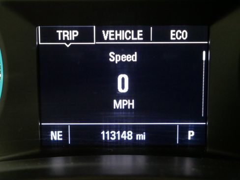 Used 2018 Chevrolet Equinox LT image 32