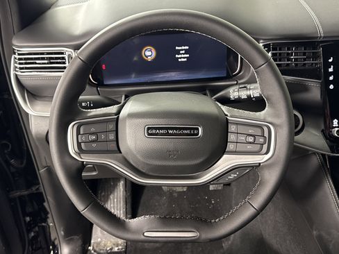 New 2026 Jeep Grand Wagoneer Limited AWD/4WD image 16