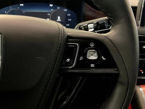 Used 2024 Lincoln Aviator Reserve w/ Equipment Group 201A image 19