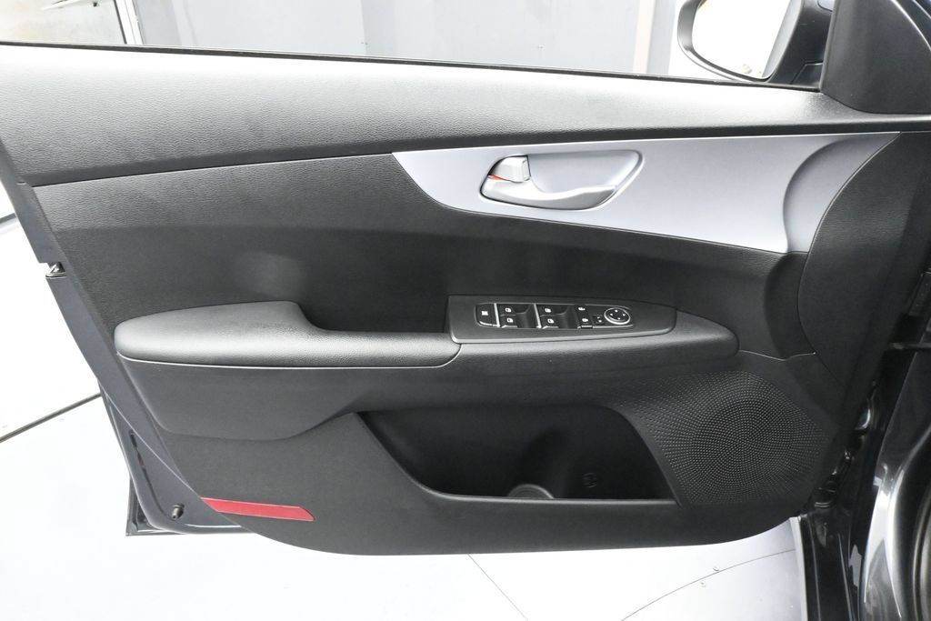 Used 2024 Kia Forte LX FWD image 14
