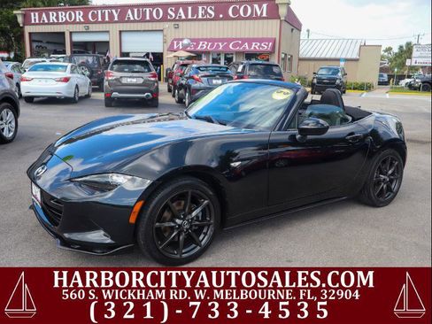 Used 2016 MAZDA MX-5 Miata Club RWD image 1