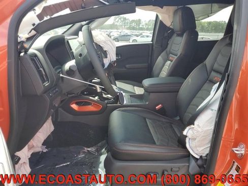 Used 2025 Nissan Frontier PRO-4X w/ Pro Premium Package image 7