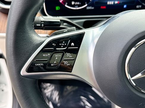 Used 2024 Mercedes-Benz C 300 C 300 image 39