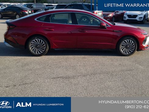 New 2025 Hyundai Sonata SEL FWD image 4
