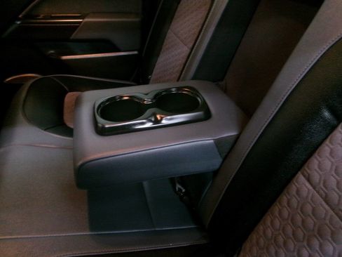 Used 2020 Chevrolet Colorado Z71 image 25