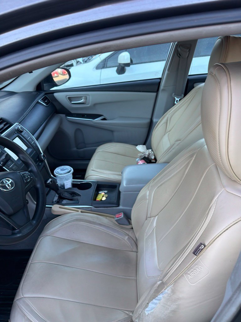Used 2016 Toyota Camry LE FWD image 9
