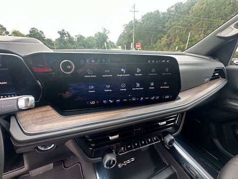 New 2026 Chevrolet Tahoe High Country image 13