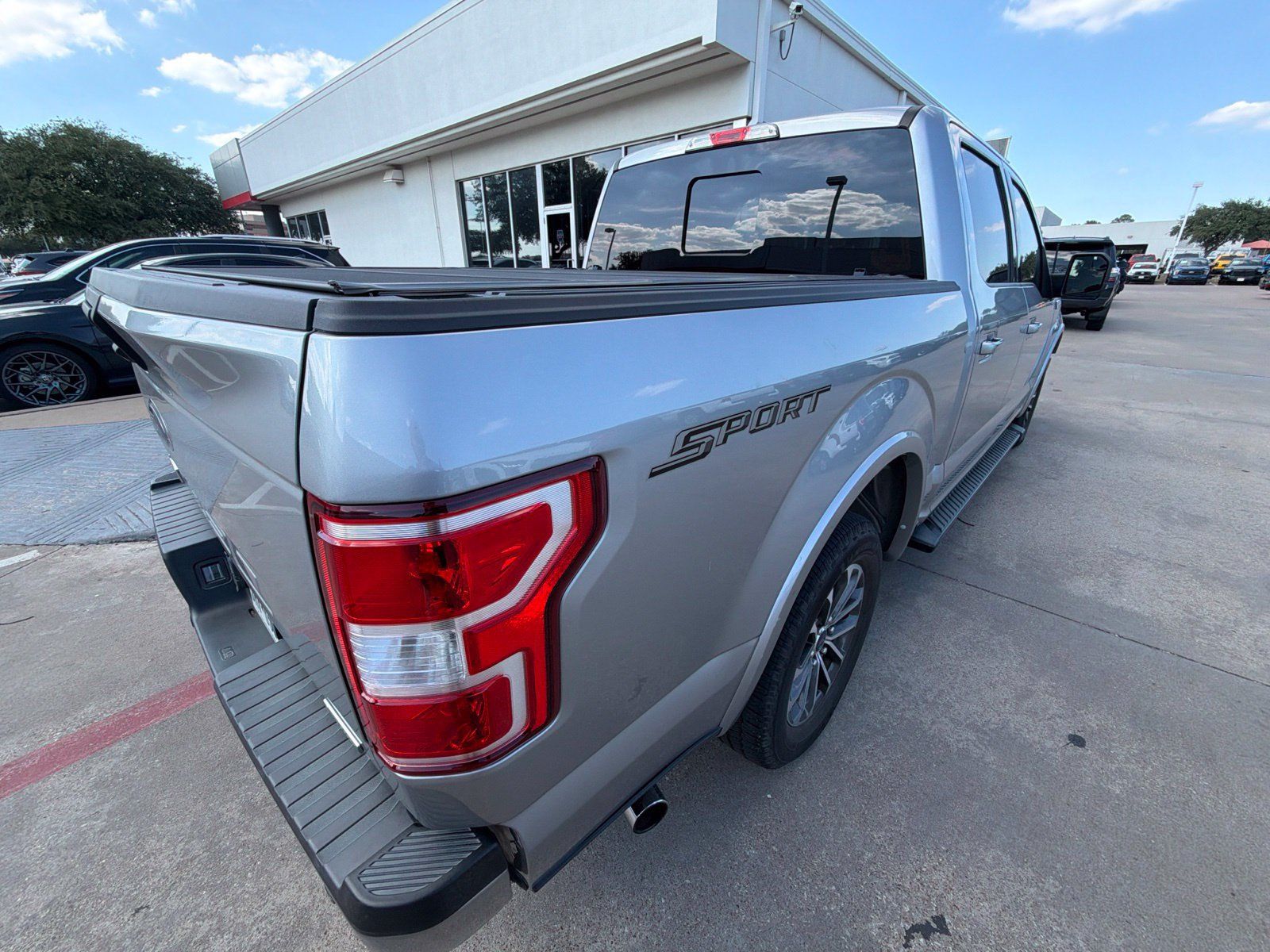 Used 2020 Ford F150 XLT w/ Equipment Group 302A Luxury RWD image 6