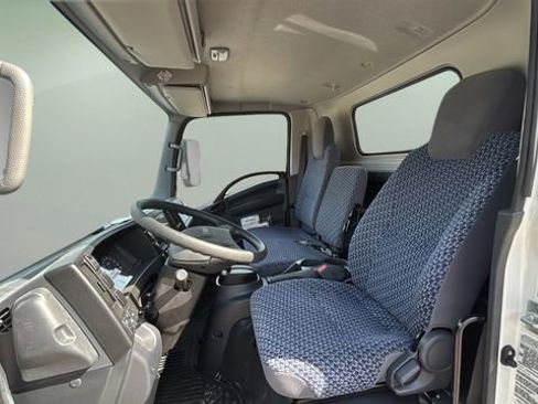 New 2025 Chevrolet Low Cab Forward 5500XG RWD image 16