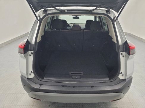 Used 2022 Nissan Rogue SV AWD/4WD image 29