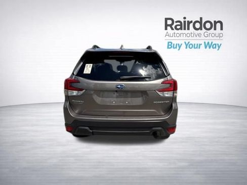 Used 2022 Subaru Forester Premium AWD/4WD image 36