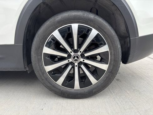 Certified 2022 Mercedes-Benz GLB 250 image 12