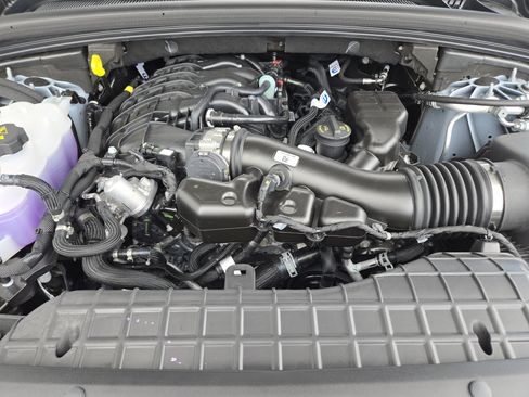 New 2025 Jeep Grand Cherokee Limited w/ Luxury Tech Group II image 22