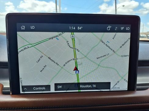 Used 2021 Lincoln Aviator Reserve w/ Elements Package Plus image 11