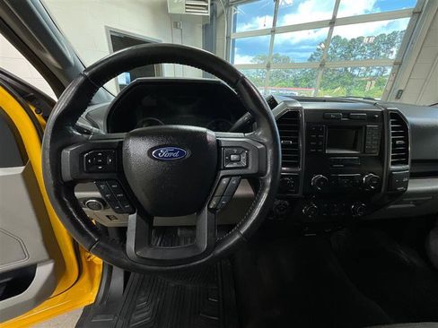 Used 2017 Ford F150 XLT w/ Equipment Group 301A Mid AWD/4WD image 14