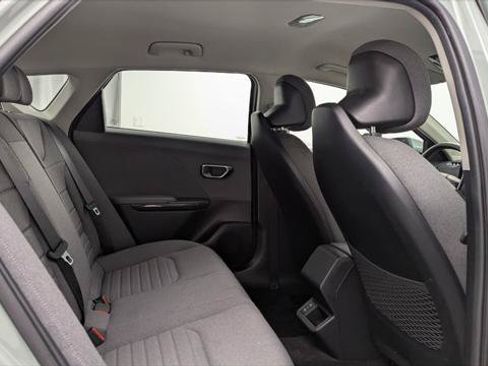 Used 2025 Kia K4 EX FWD image 18