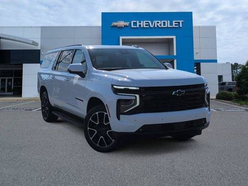 New 2026 Chevrolet Suburban RST w/ Comfort Package RWD image 3