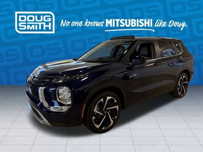 New 2025 Mitsubishi Outlander SE