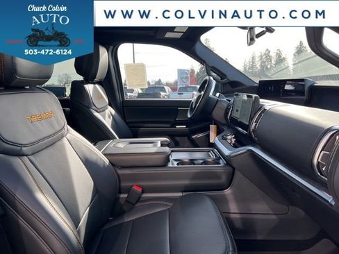 New 2026 Ford Expedition Tremor image 19