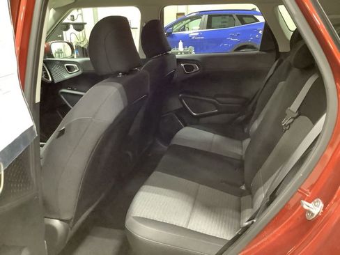 Certified 2020 Kia Soul S image 24