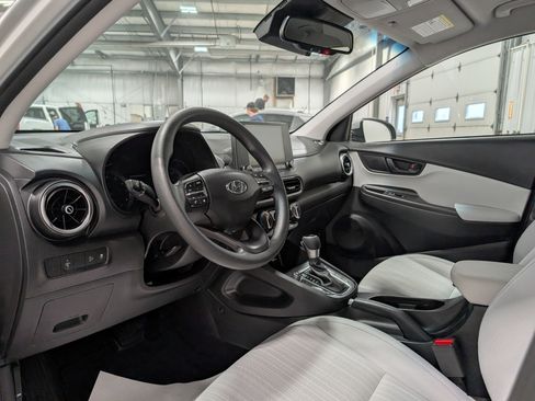 Used 2023 Hyundai Kona SEL image 15