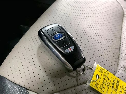 Used 2019 Subaru Forester Limited image 14