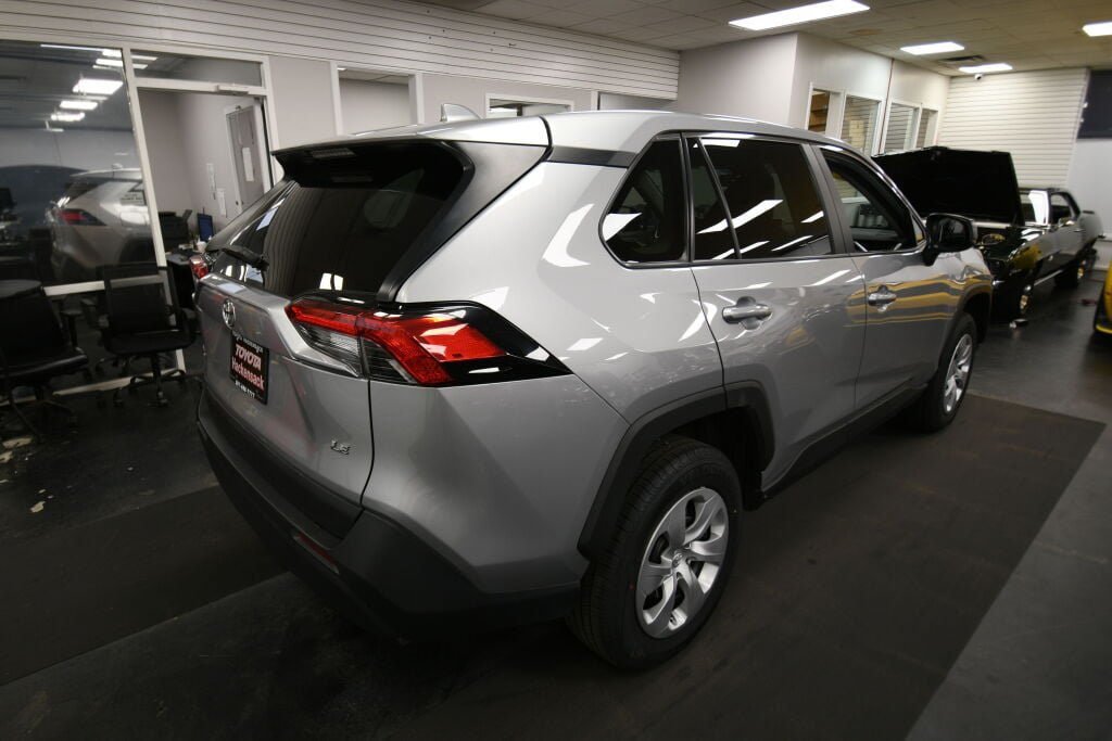 Certified 2025 Toyota RAV4 LE FWD image 7