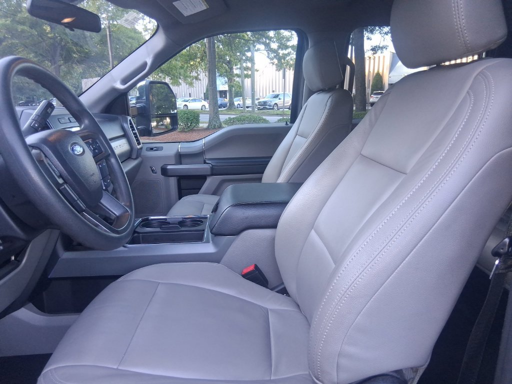 Used 2021 Ford F250 XLT w/ XLT Premium Package AWD/4WD image 13