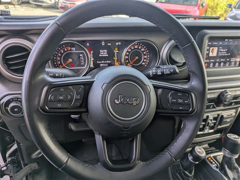 Used 2019 Jeep Wrangler Unlimited Sport S image 17