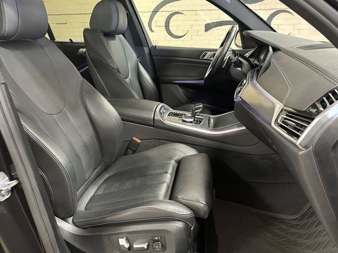 Used 2021 BMW X5 xDrive40i AWD/4WD image 23