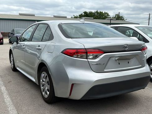 Used 2024 Toyota Corolla LE FWD image 7