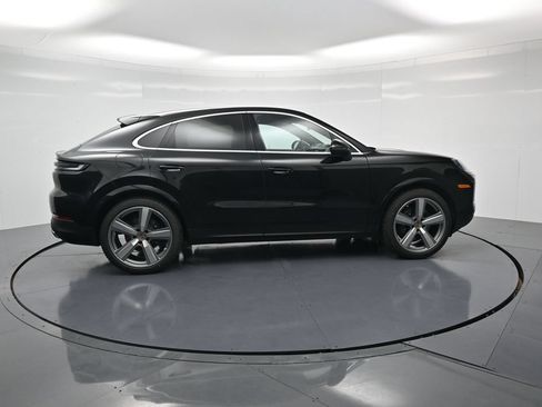 Certified 2026 Porsche Cayenne Coupe AWD/4WD image 31